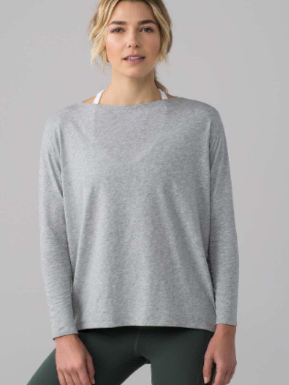Lululemon Back in Action Long Sleeve Size 6